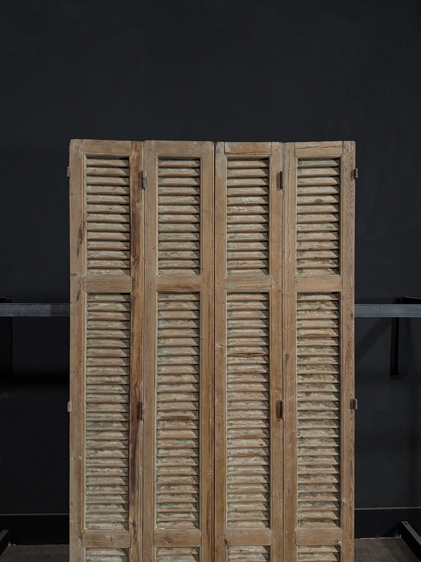 Antique Louvered Bi-Fold Doors - 44x85.25 - N308