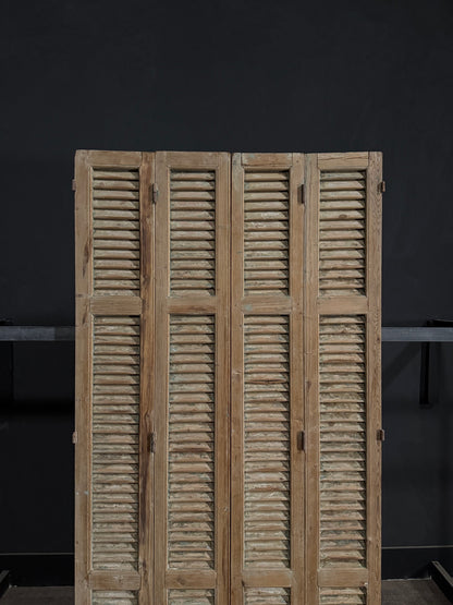 Antique Louvered Bi-Fold Doors - 44x85.25 - N308