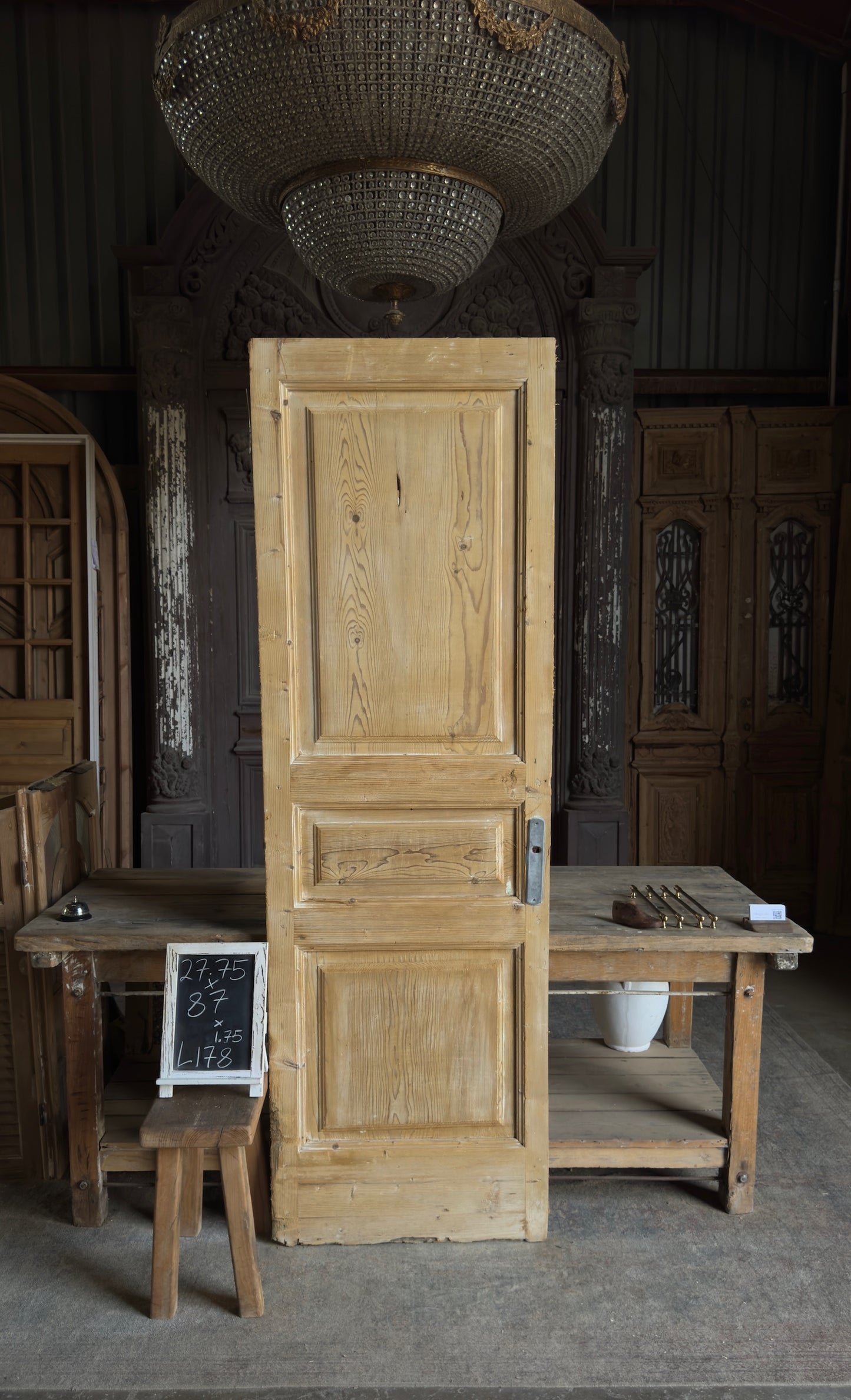 3 Panel Single Solid Antique Door - 27.75x87 - L178