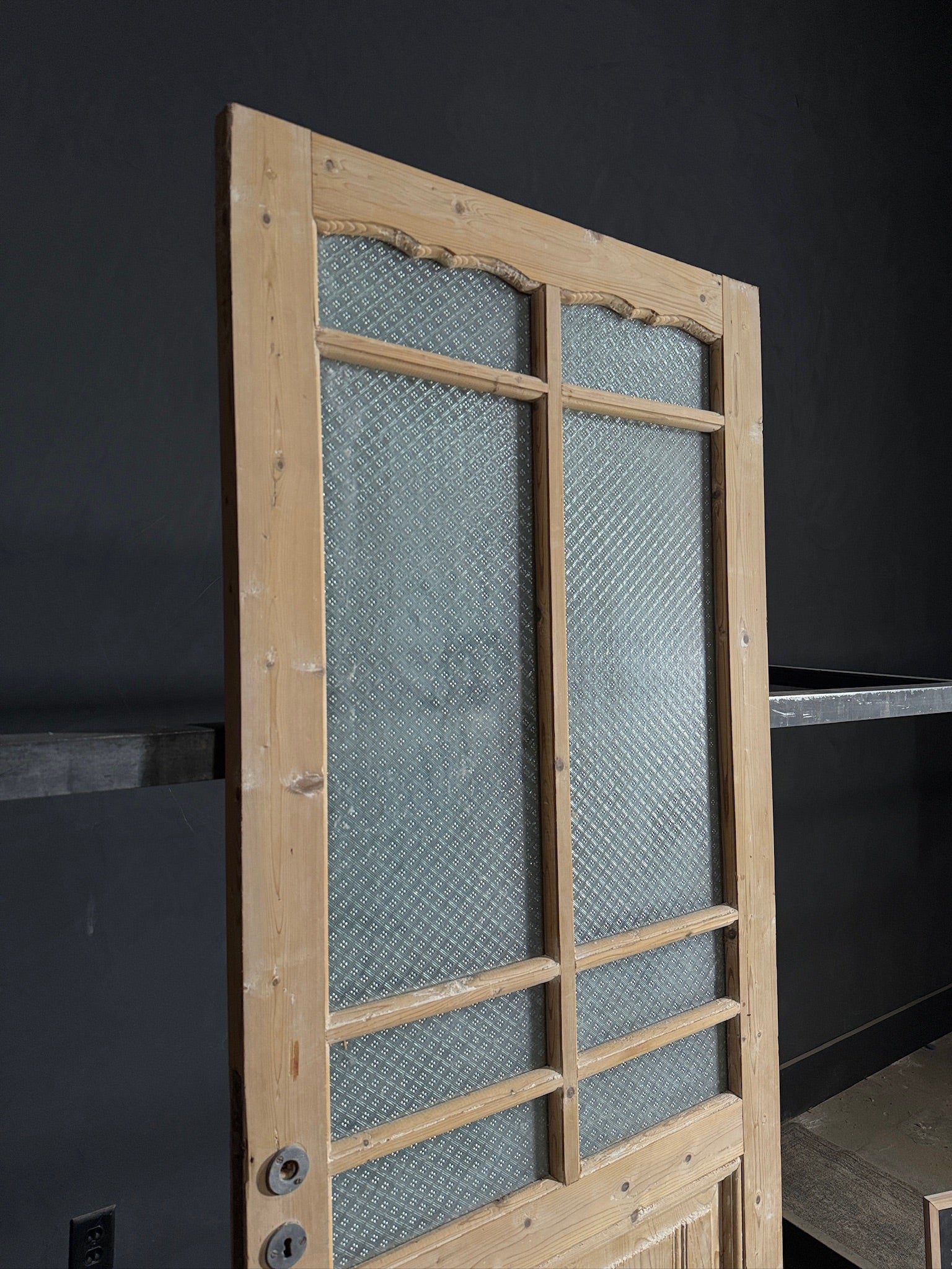 Antique Obscured Glass Single Door - 32.25x84 - N438
