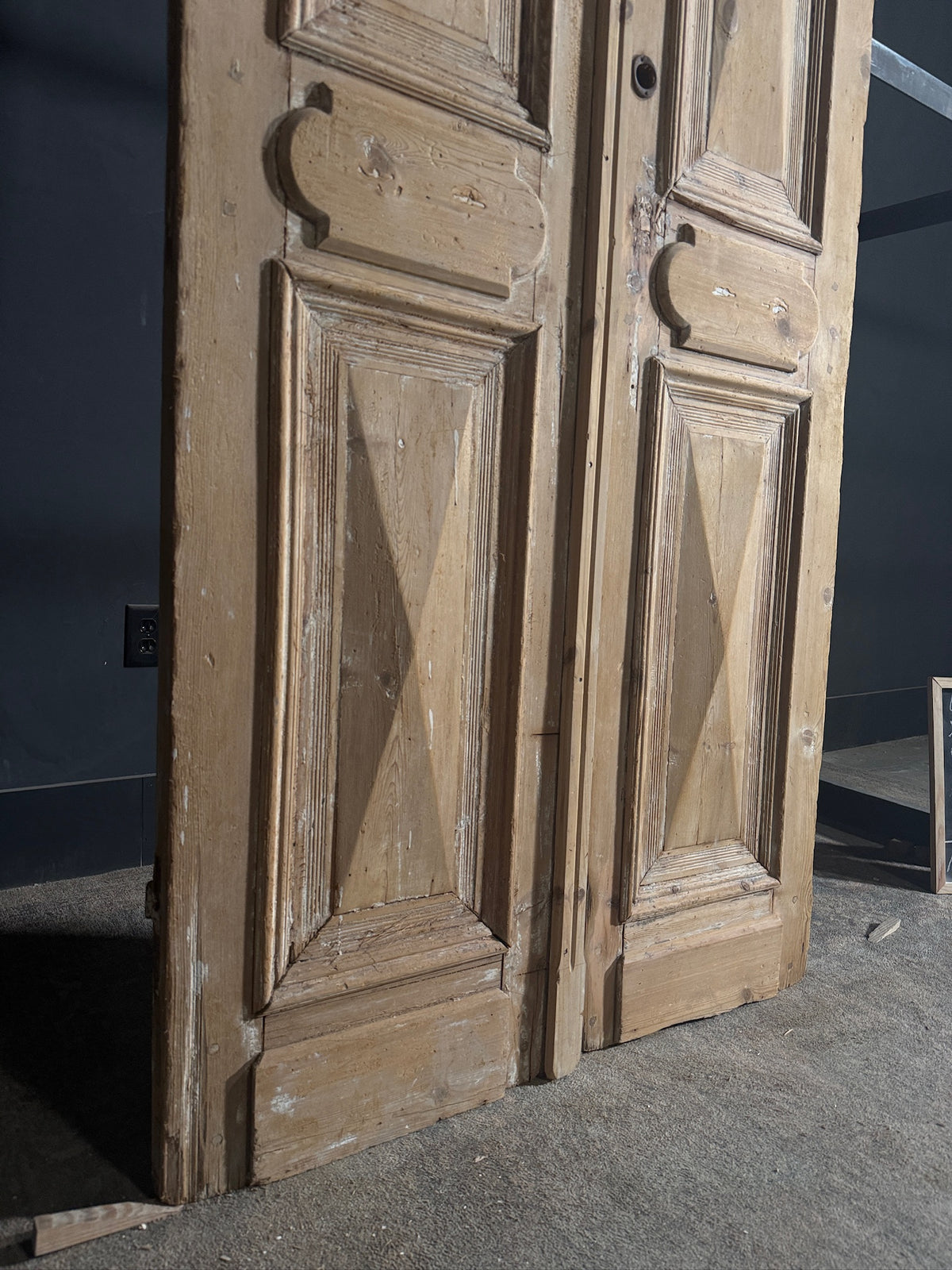 Antique Fluted 3 Panel Double Doors - 40.75x97 - N656