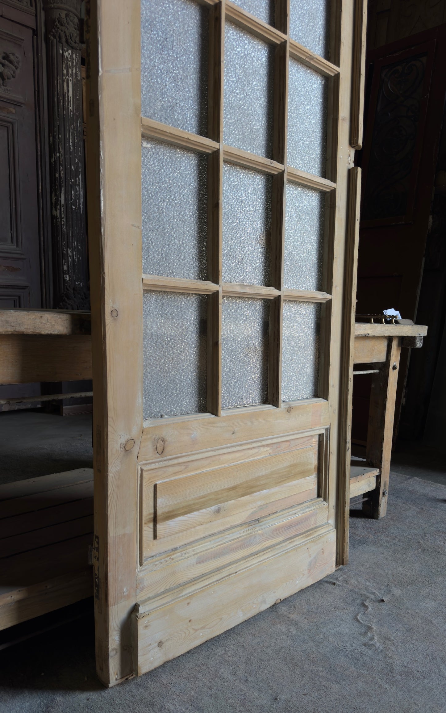 18 Lite Antique Glass Single Door - 33.5x99.5 - L471
