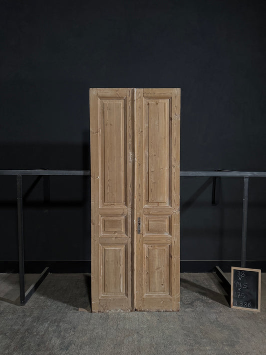 Antique 4 Panel Solid Double Doors - 38x94.5 - N386