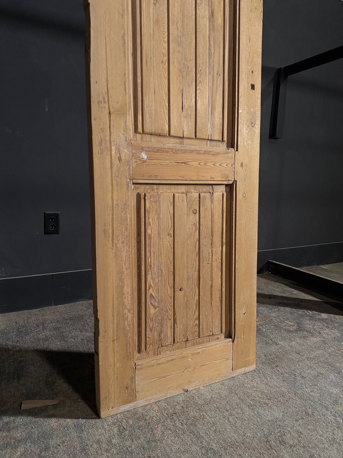 Antique Solid Single Door - 23.5x79.75 - N449