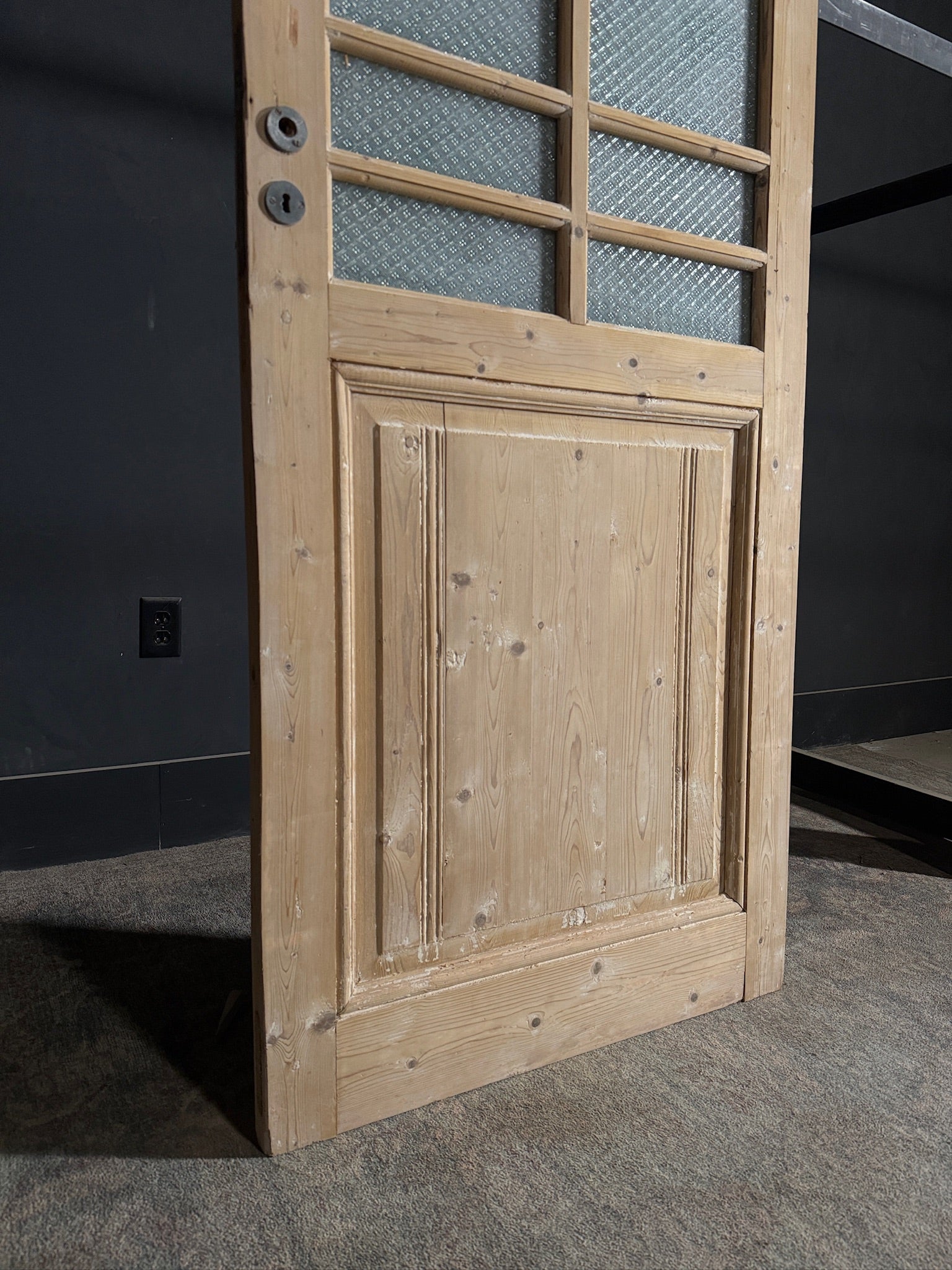 Antique Obscured Glass Single Door - 32.25x84 - N438