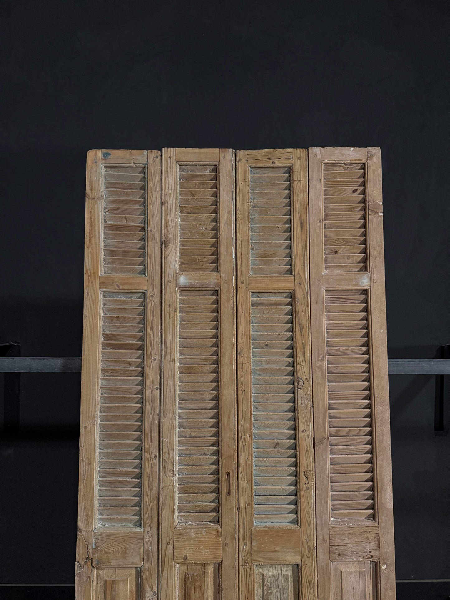 Antique Louvered 3 Panel Bi-Fold Doors - 43x91 - N304