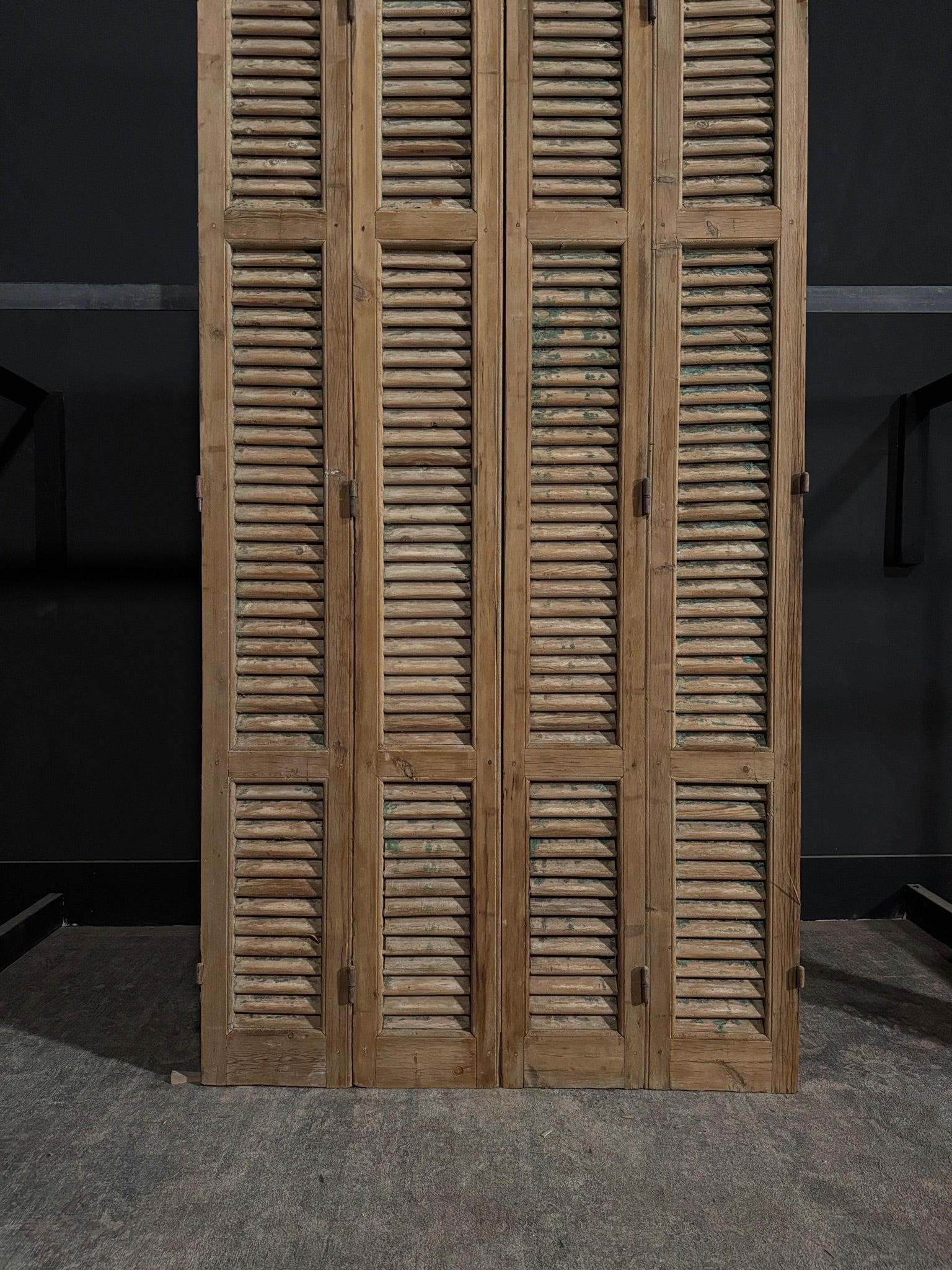 Antique Louvered 3 Panel Bi-Fold Doors - 44.25x85.5 - N302