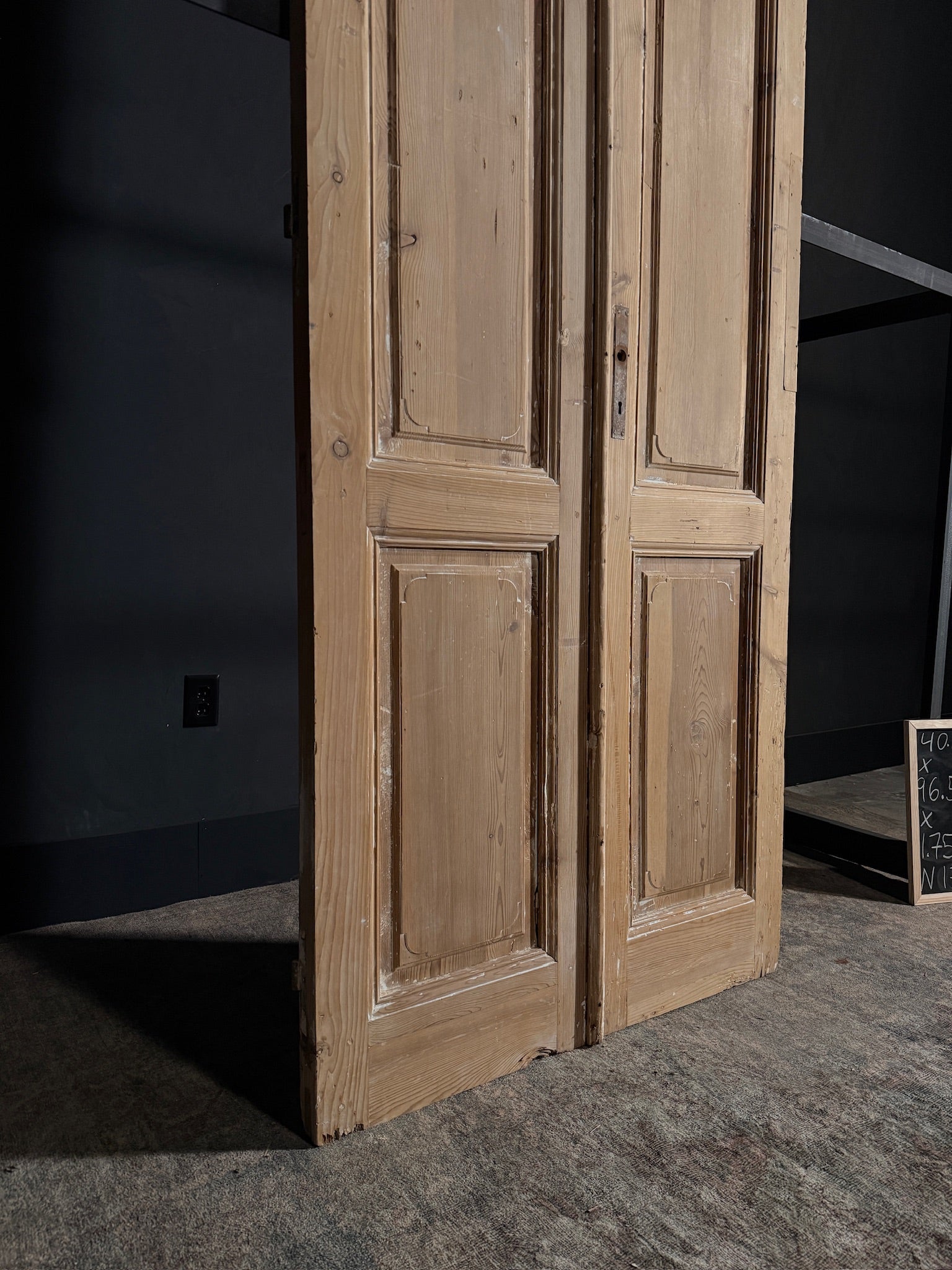 Antique Door - 40.25x96.5 - N17
