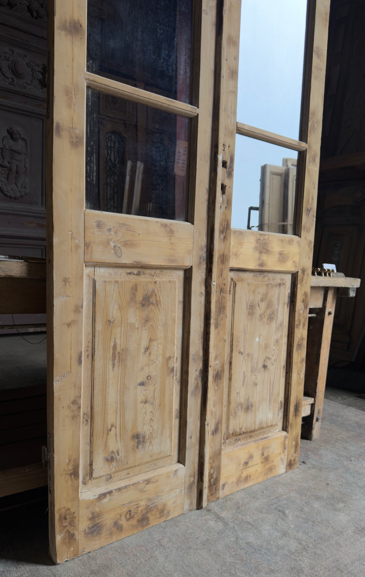 Antique Glass 4 Lite French Doors - 42.5x94.5 - L553
