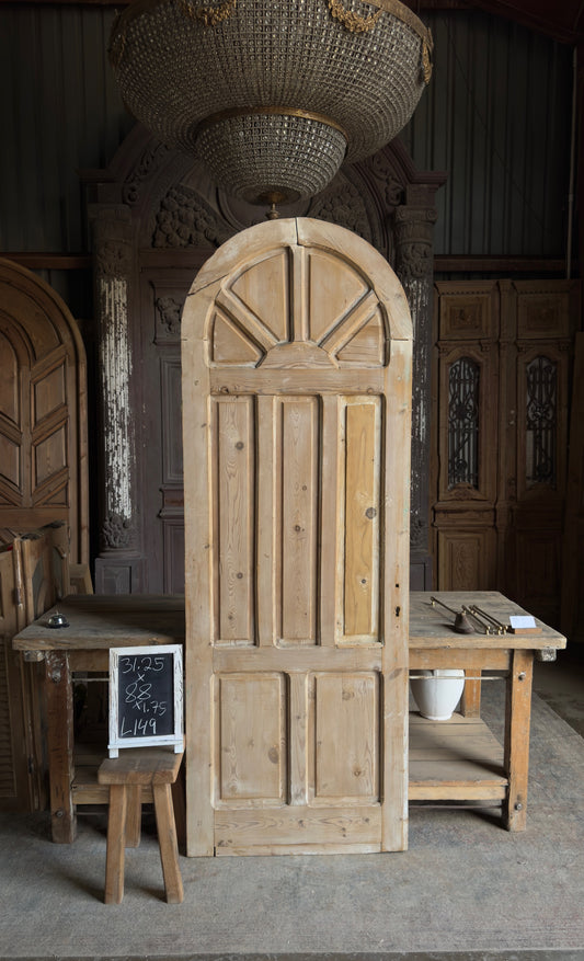Antique Solid Single Arched Door - 31.25x88 - L149