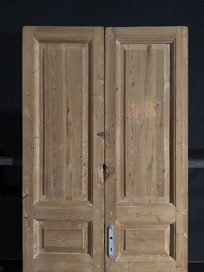 Antique 3 Panel Solid Double Doors - 44.25x95.25 - N567