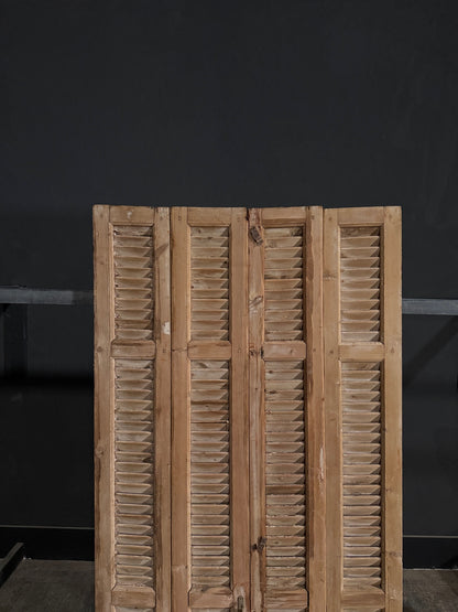 Antique Louvered Bi-Fold Doors - 40.25x71.25 - N303