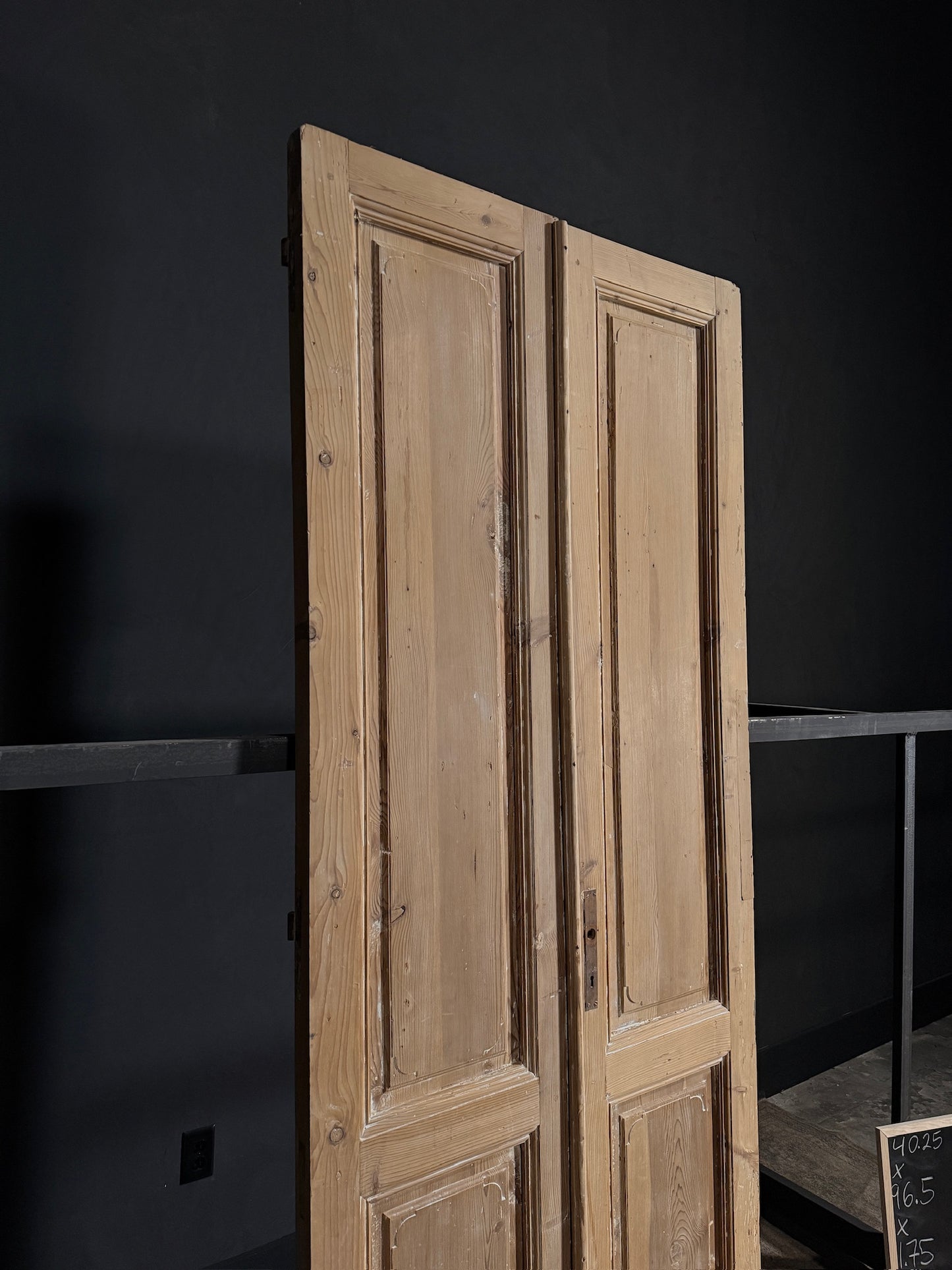 Antique Door - 40.25x96.5 - N17