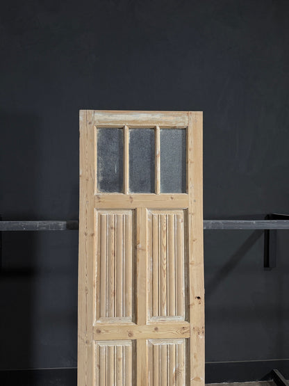 Antique Fluted Single Door - 28.25x85 - N77