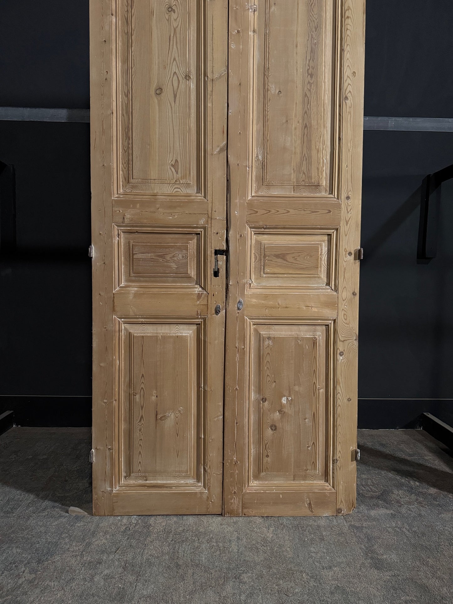 Antique 3 Panel Solid Double Doors - 39.5x94.5 - N381