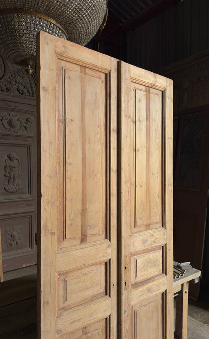 3 Panel Antique Solid French Doors - 40x90.5 - L366