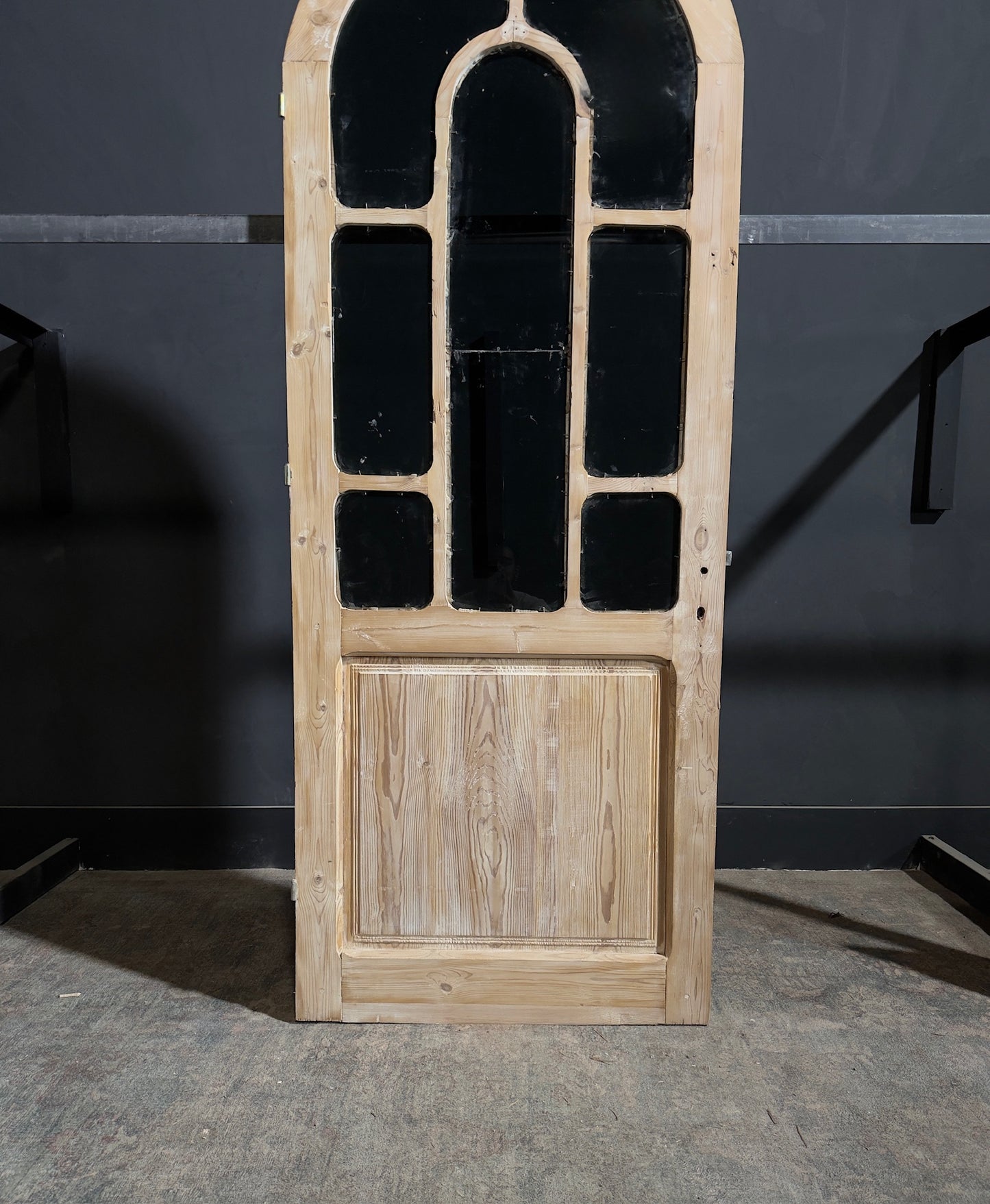Antique Glass 7 Lite Arched Single Door - 32x83 - N261