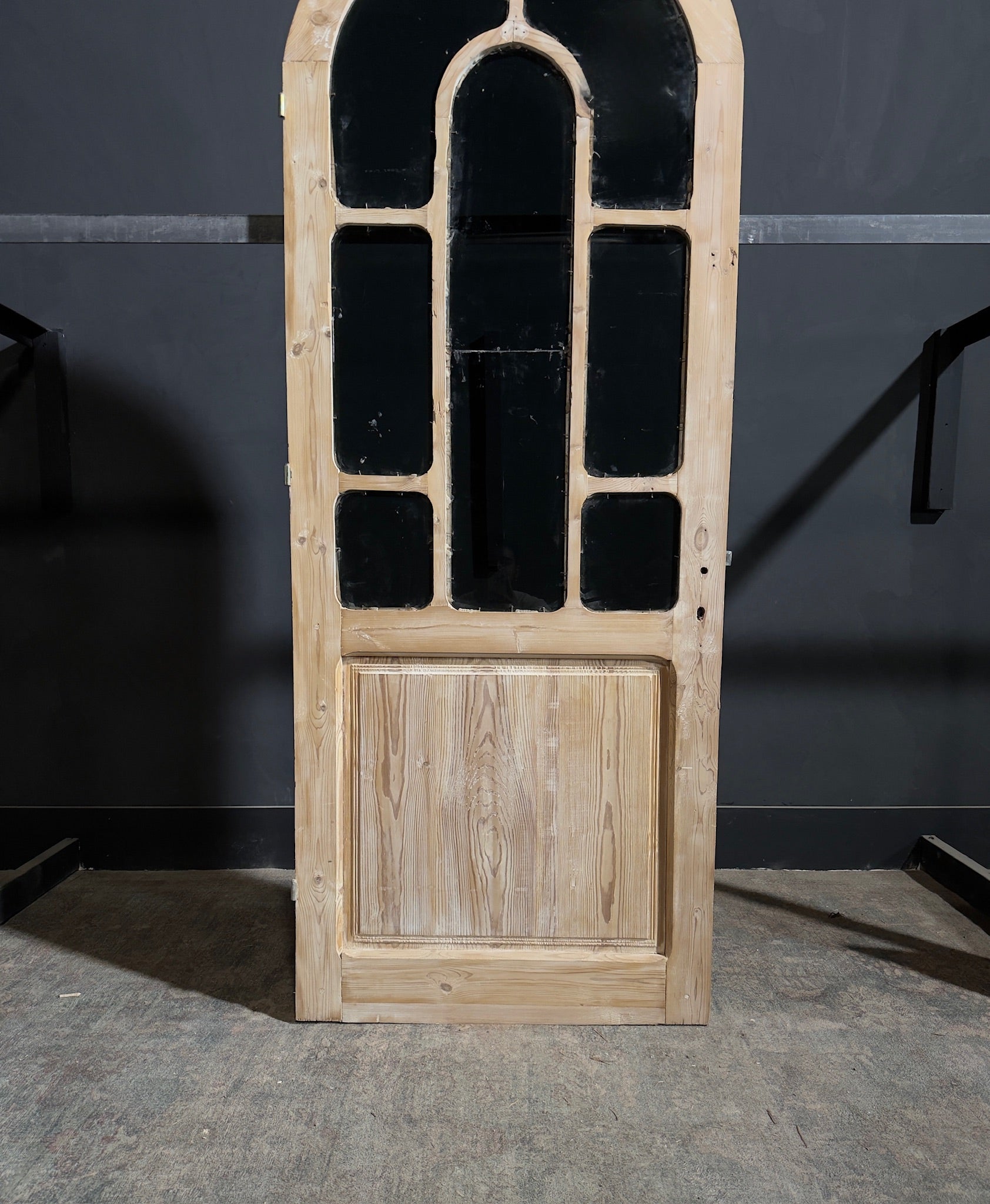 Antique Glass 7 Lite Arched Single Door - 32x83 - N261