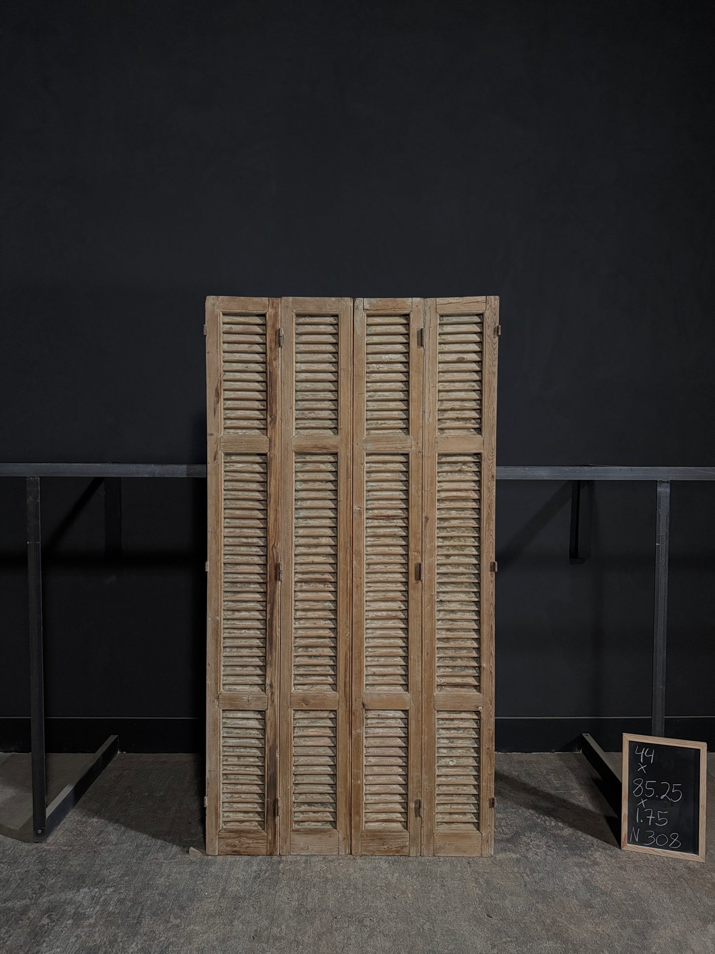 Antique Louvered Bi-Fold Doors - 44x85.25 - N308