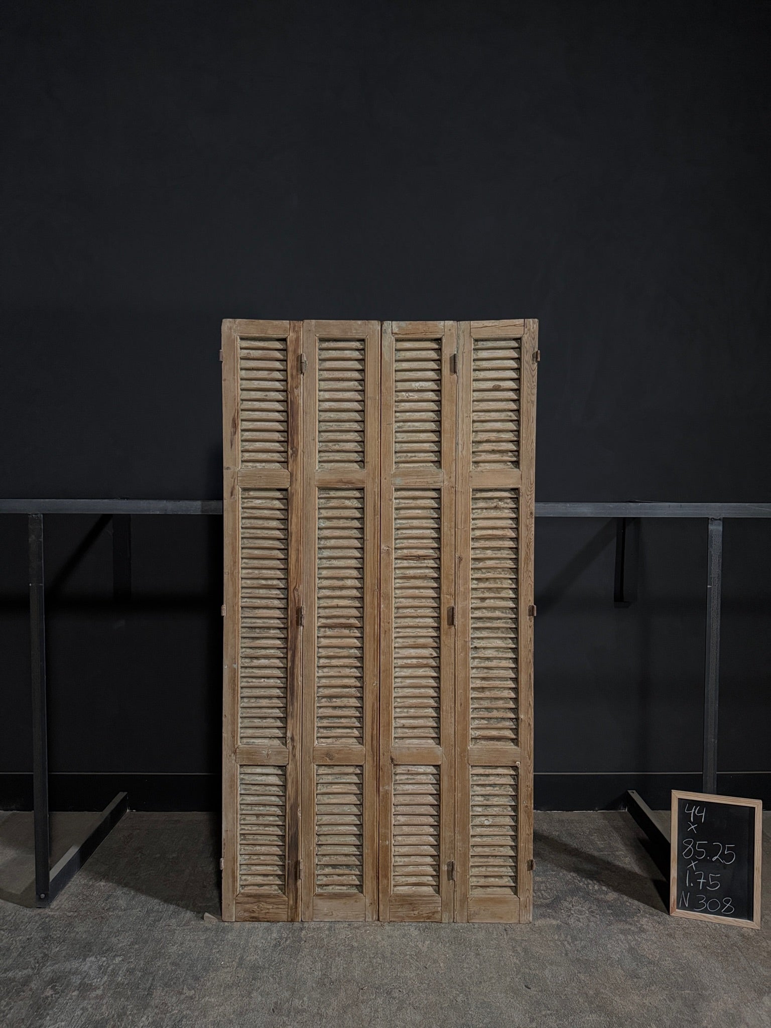 Antique Louvered Bi-Fold Doors - 44x85.25 - N308