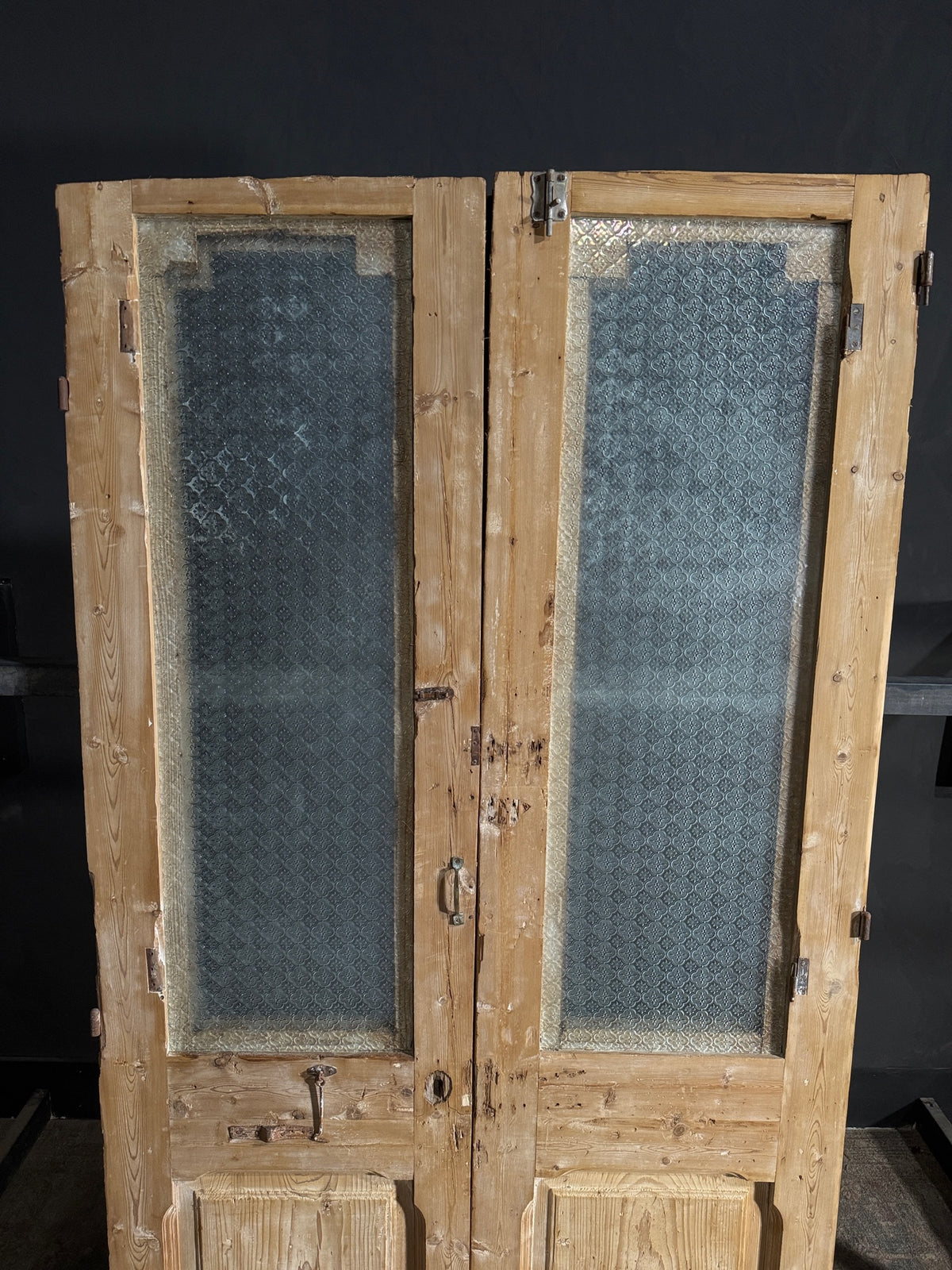Antique Fluted 1 Lite French Doors - 46.5x87.5 - N628