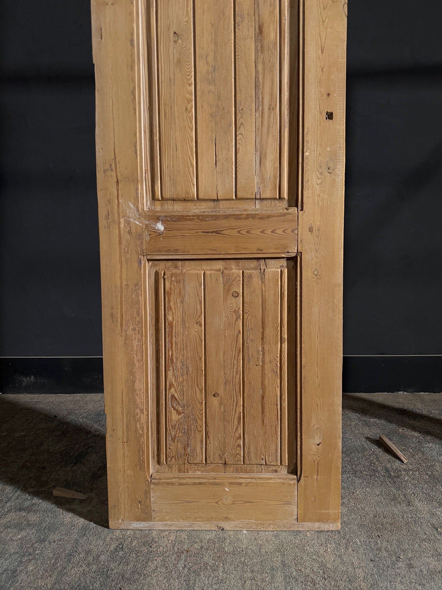Antique Solid Single Door - 23.5x79.75 - N449