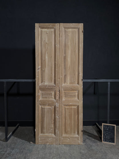 Antique Solid Double Doors - 43.25x110.5 - N325