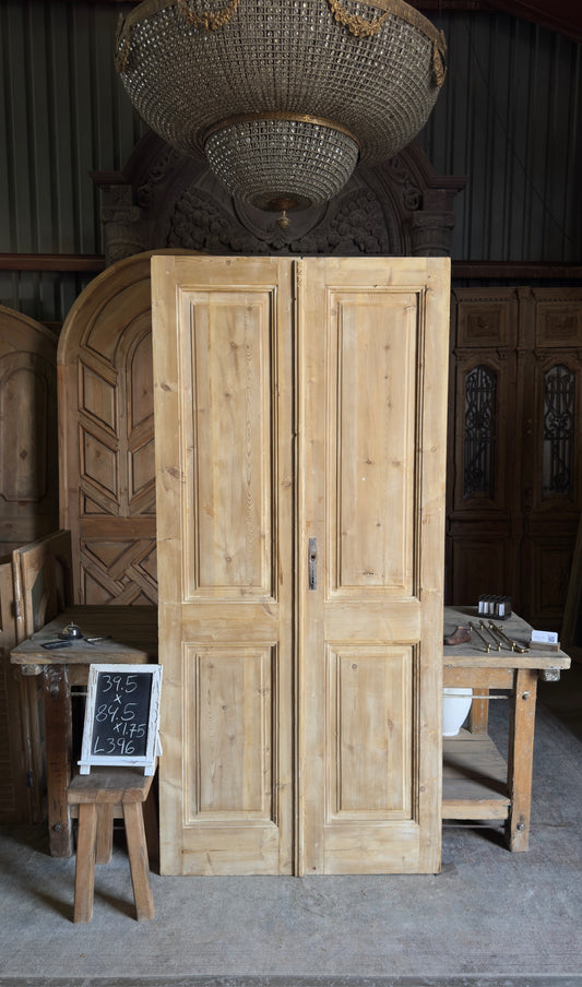 2 Panel Antique Solid French Doors - 39.5x84.5 - L396