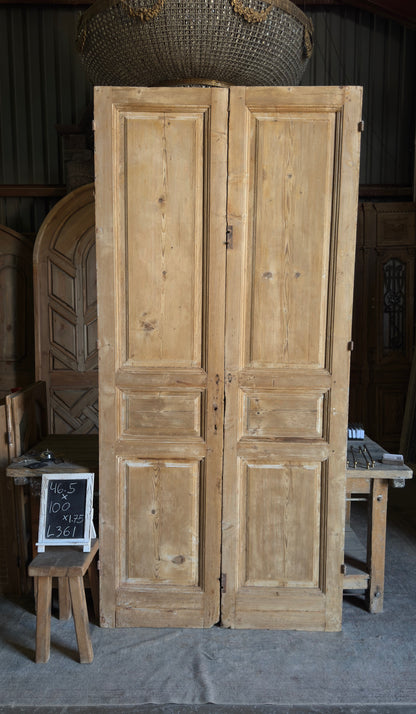 Raised Molding 3 Panel Antique Solid French Doors - 46.5x100 - L361