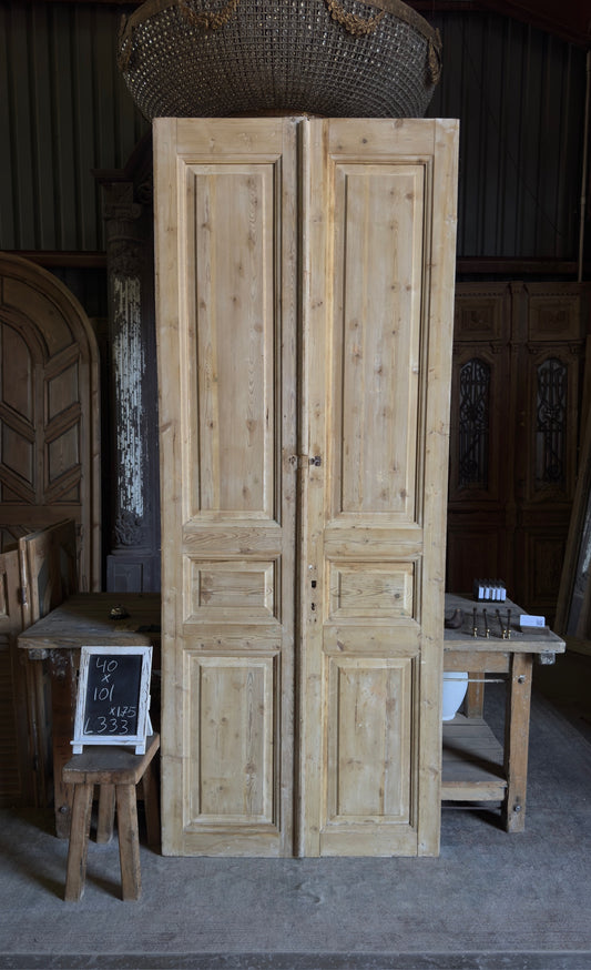 3 Panel Antique Solid French Doors - 40x101 - L333