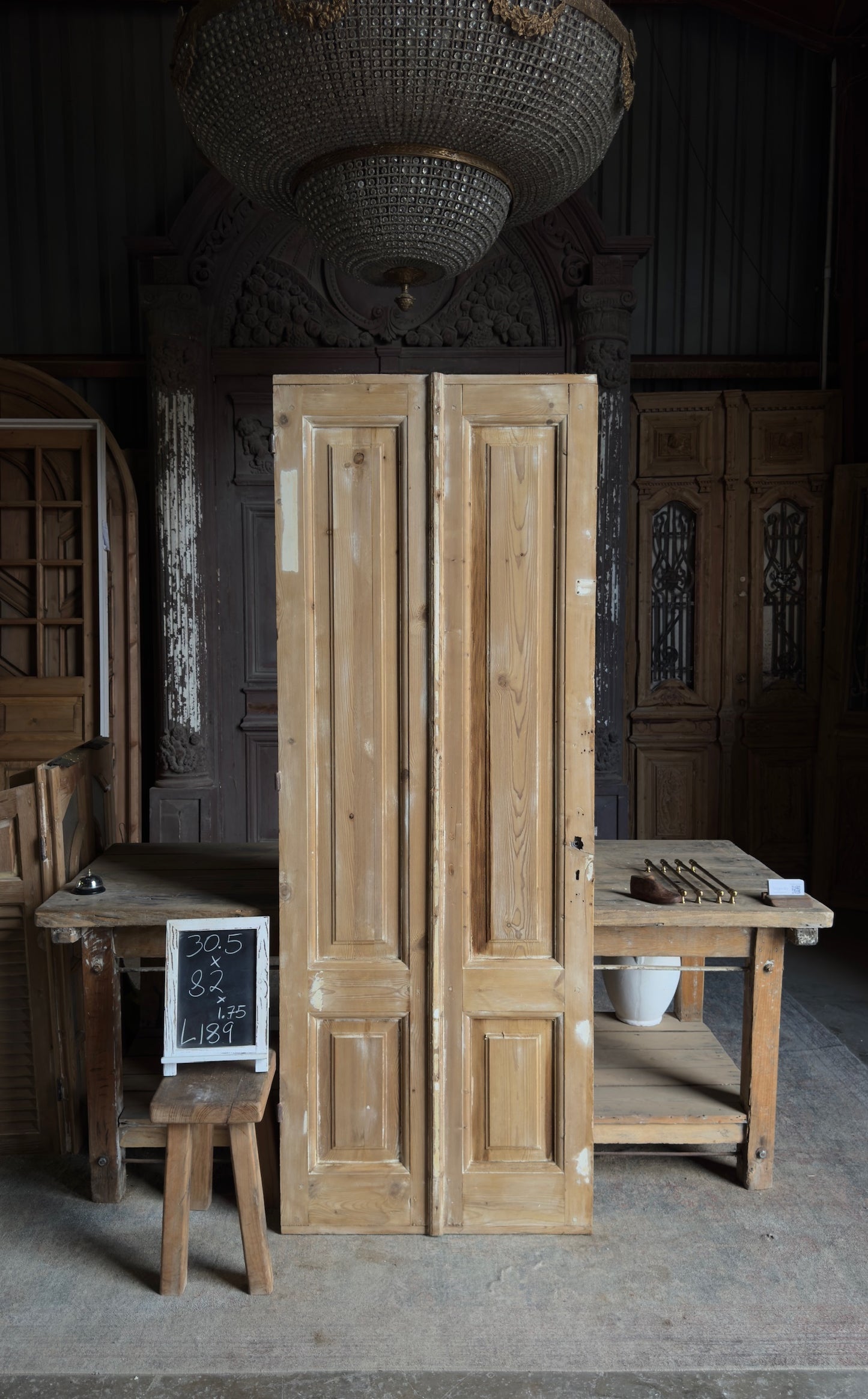 4 Panel Single Solid Antique Door - 30.5x82 - L189