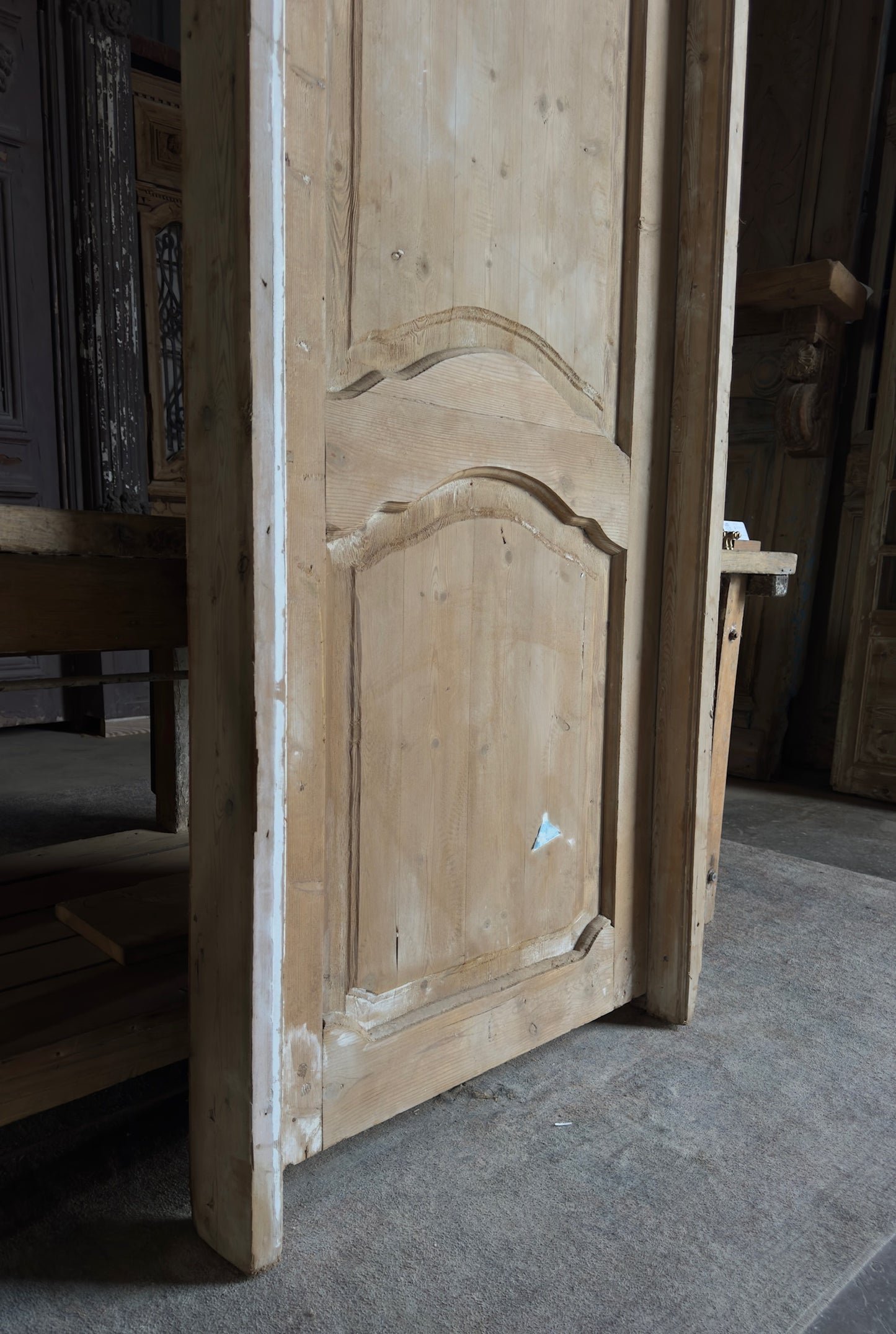 2 Panel Antique Arched Solid Single Door - 32.25x87.5 - L138