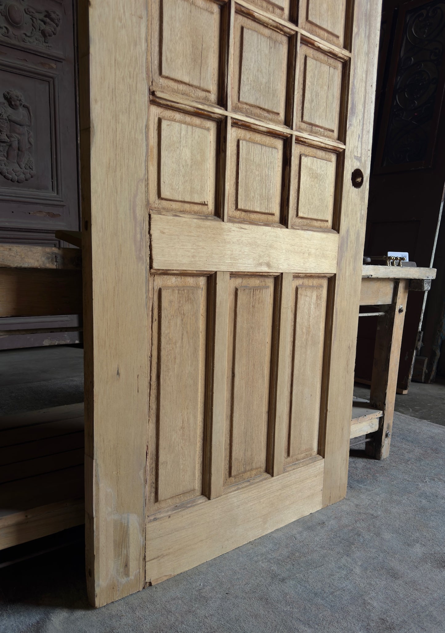 Antique Arched Panel Single Door - 35.5x85.5 - L419