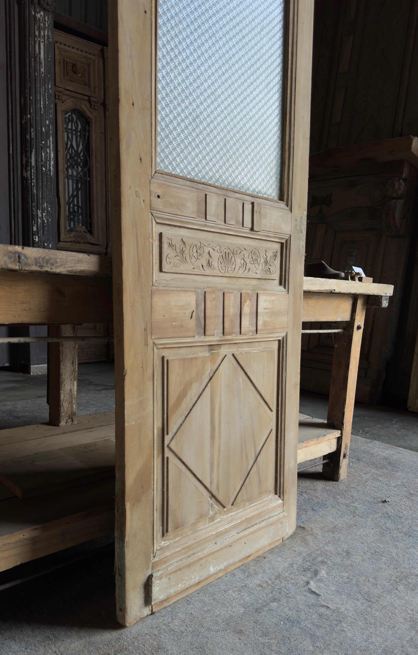 Carved Antique Glass Single Door - 25.25x72.5 - L157