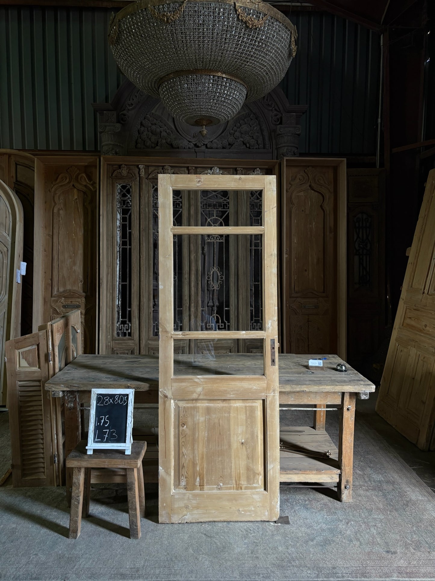 Single Antique Glass Door - 28x80.5 - L73