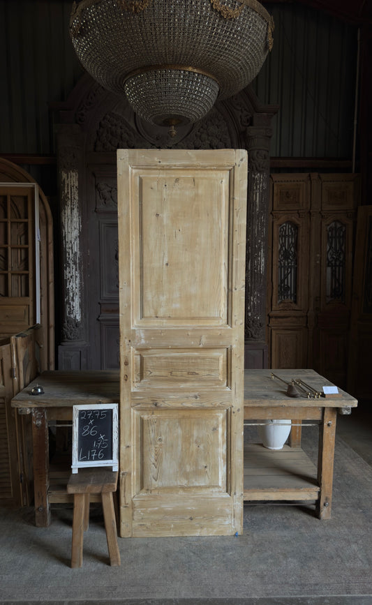 3 Panel Single Solid Antique Door - 27.75x86 - L176