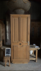 Parisian Arched 2-Panel Antique Single Door - 37.5x91.5 - L271