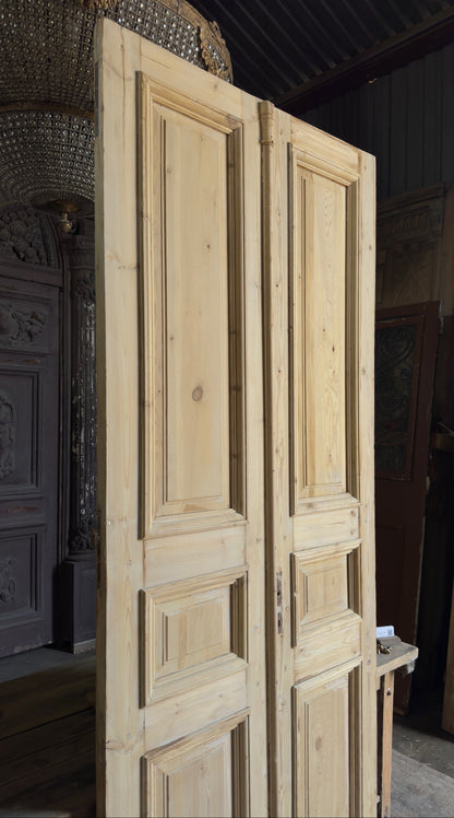 Raised Molding 3 Panel Antique Solid French Doors - 43.5x106.5 - L395
