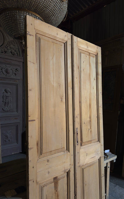 2 Panel Antique Solid French Doors - 44x93.5 - L343