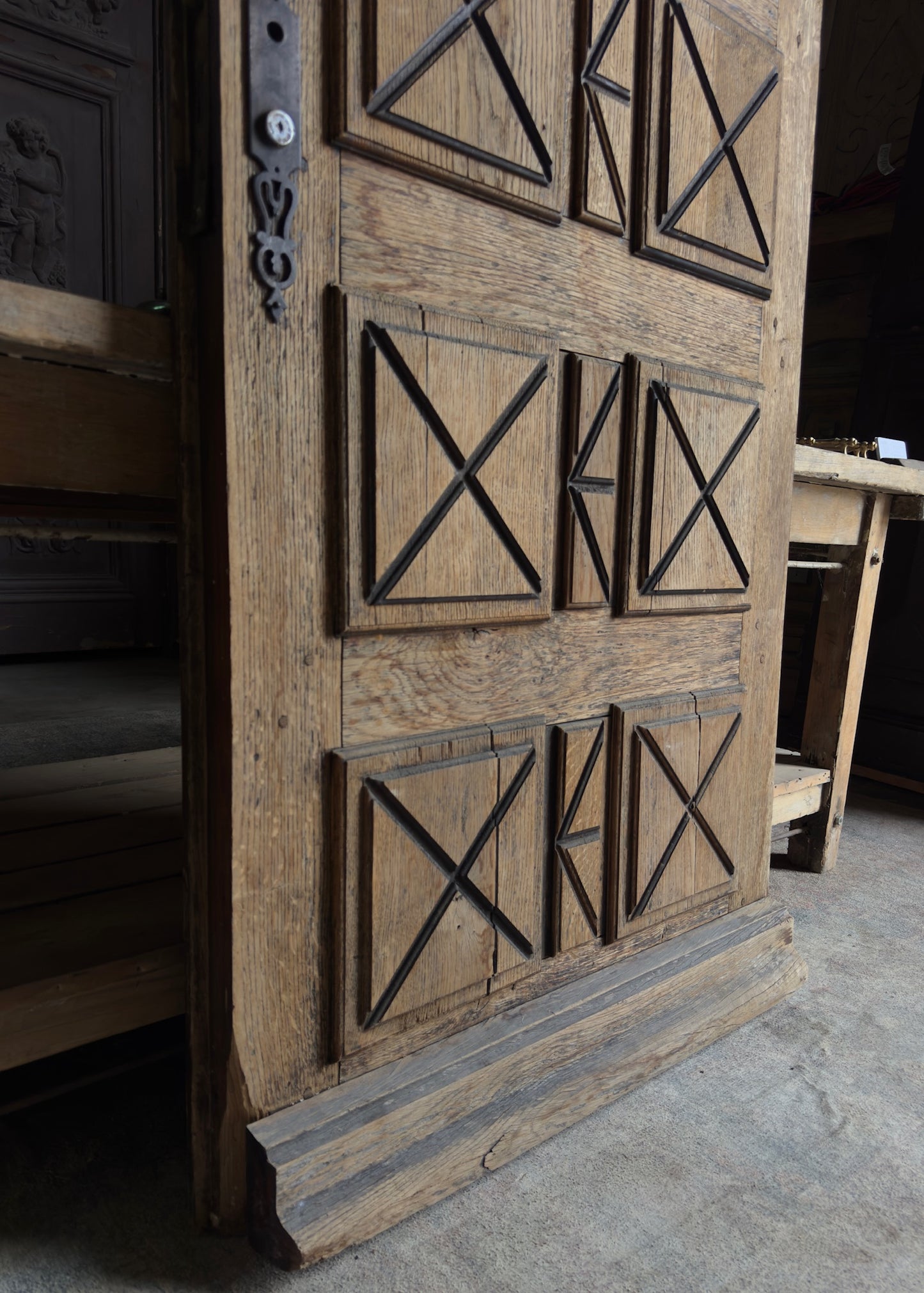 Spanish Crossbuck Panel Antique Single Door - 35x68 - L247