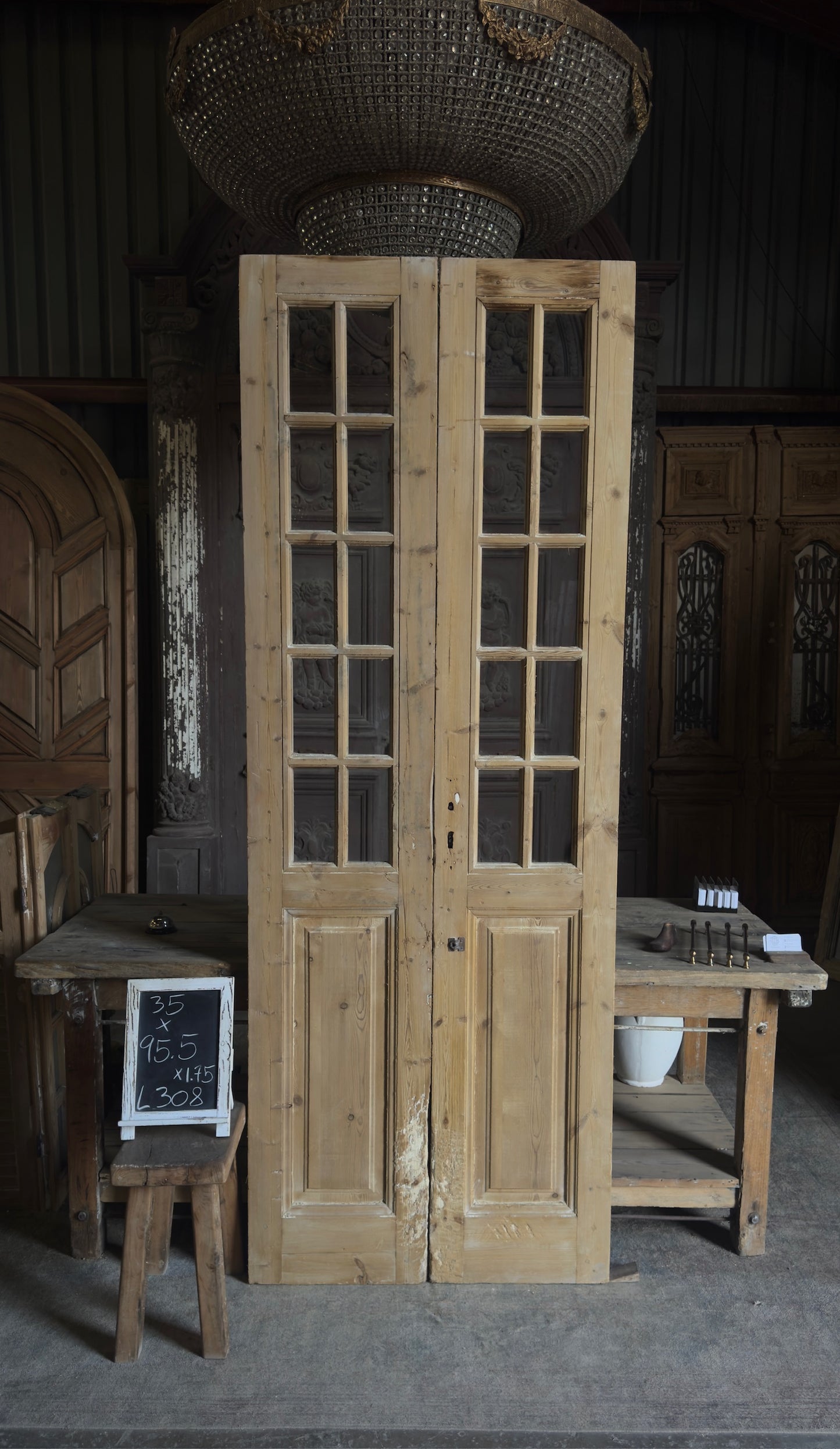 10 Lite Glass Antique French Doors - 35x95.5 - L308