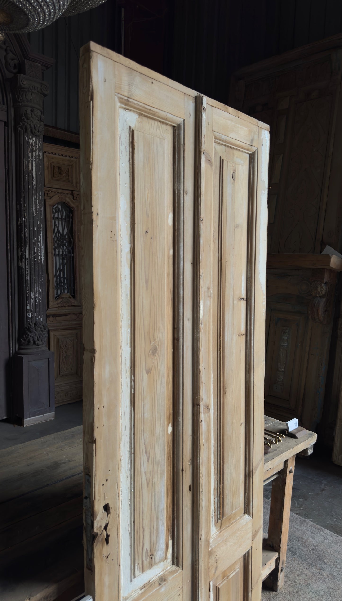 4 Panel Single Solid Antique Door - 30.5x82 - L189