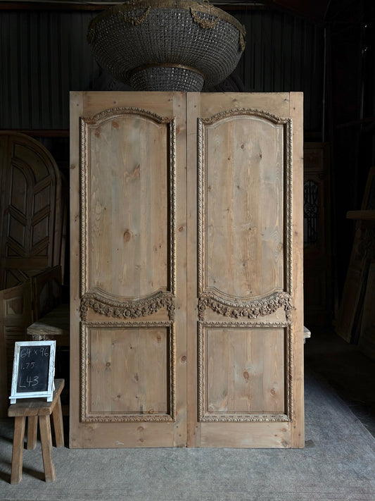 (The Helena) Handcrafted Hand carved Solid French Pair - 64x96 L43