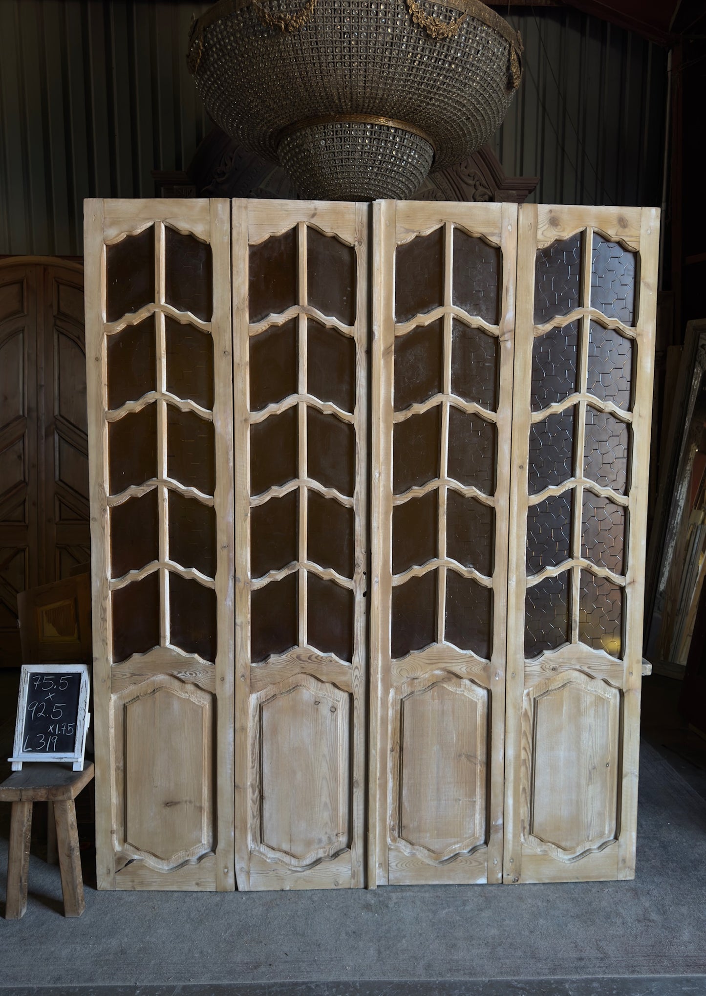 Antique French Provincial Glass Door Unit - 75.5x92.5 - L319