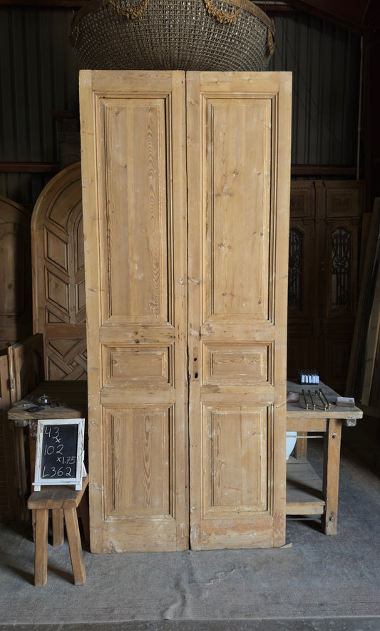 3 Panel Antique Solid French Doors - 43x102 - L362