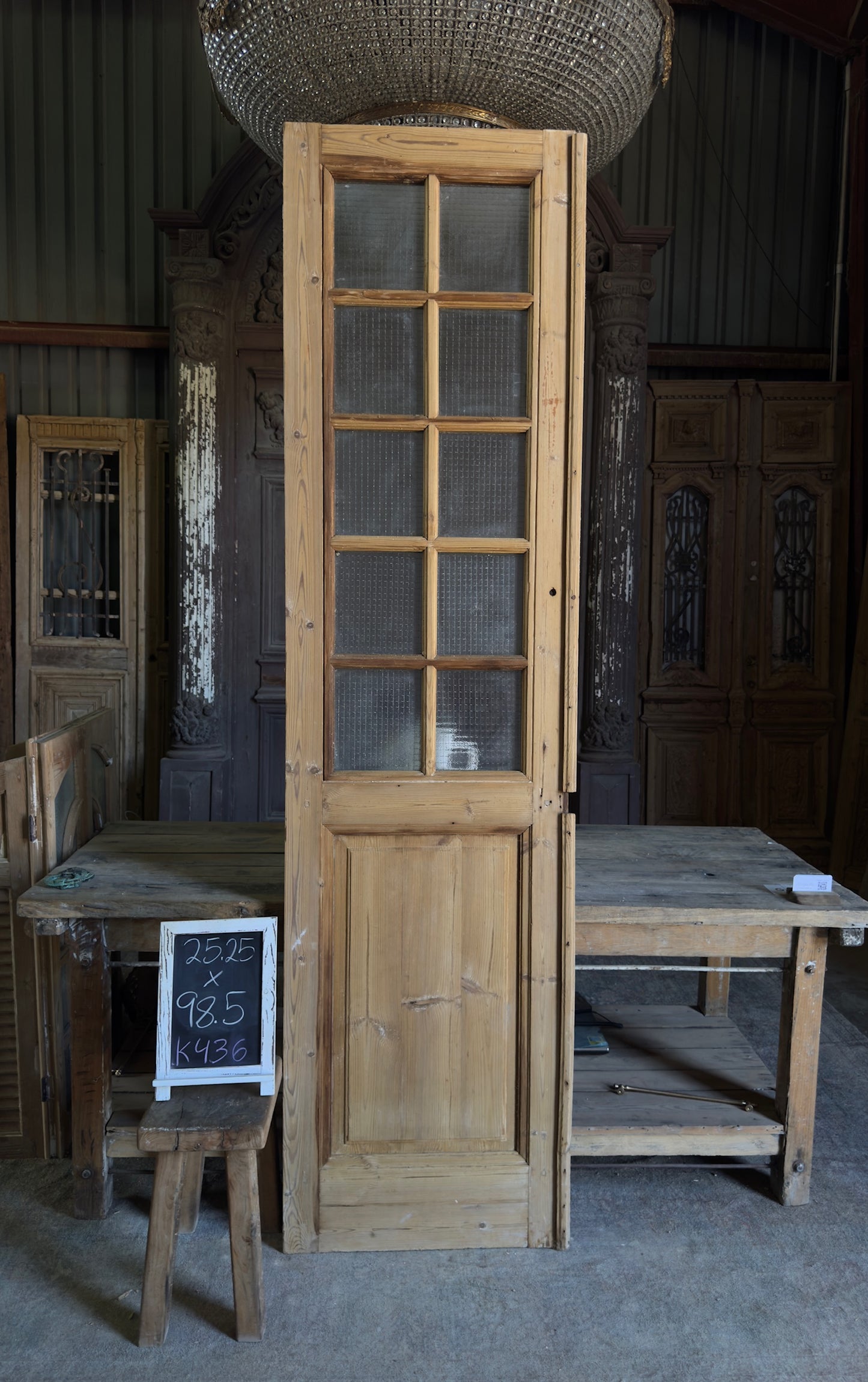 10 Lite Antique Mesh Glass Single Door - 25.25x98.5 K436