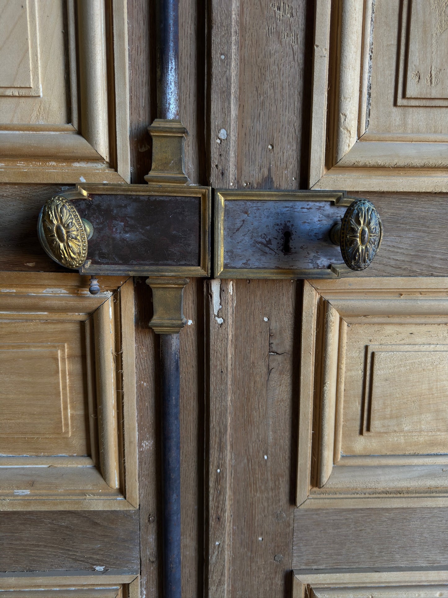 French Chateau Ornate Antique Double Doors - 55.5x106 - L268