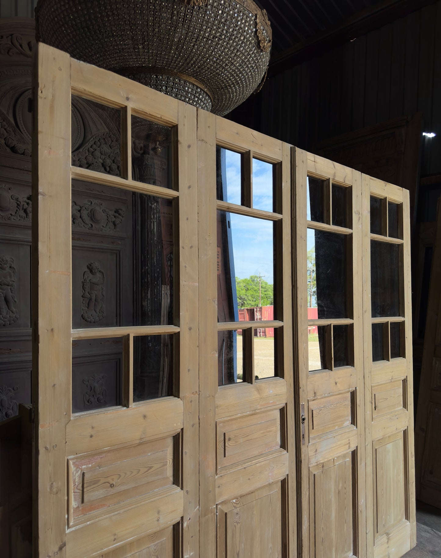 Antique Glass 5 Lite Bi-Fold Doors - 94.5x92.5 - L610