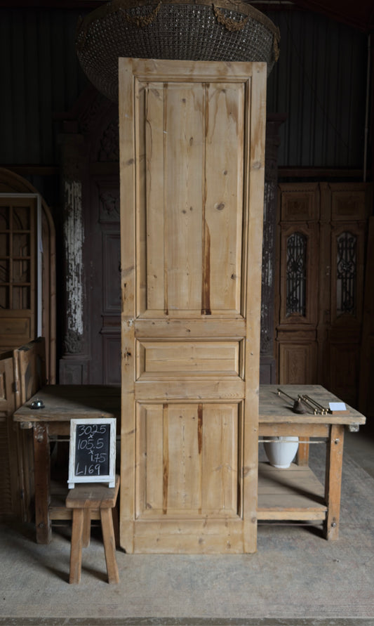 3 Panel Single Solid Antique Door - 30.25x105.5 - L169