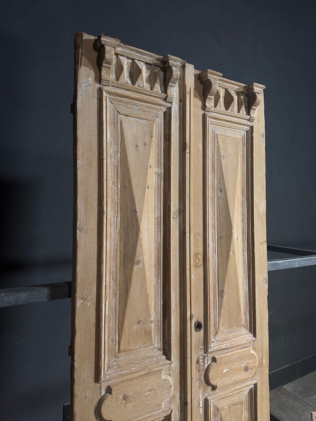 Antique Fluted 3 Panel Double Doors - 40.75x97 - N656